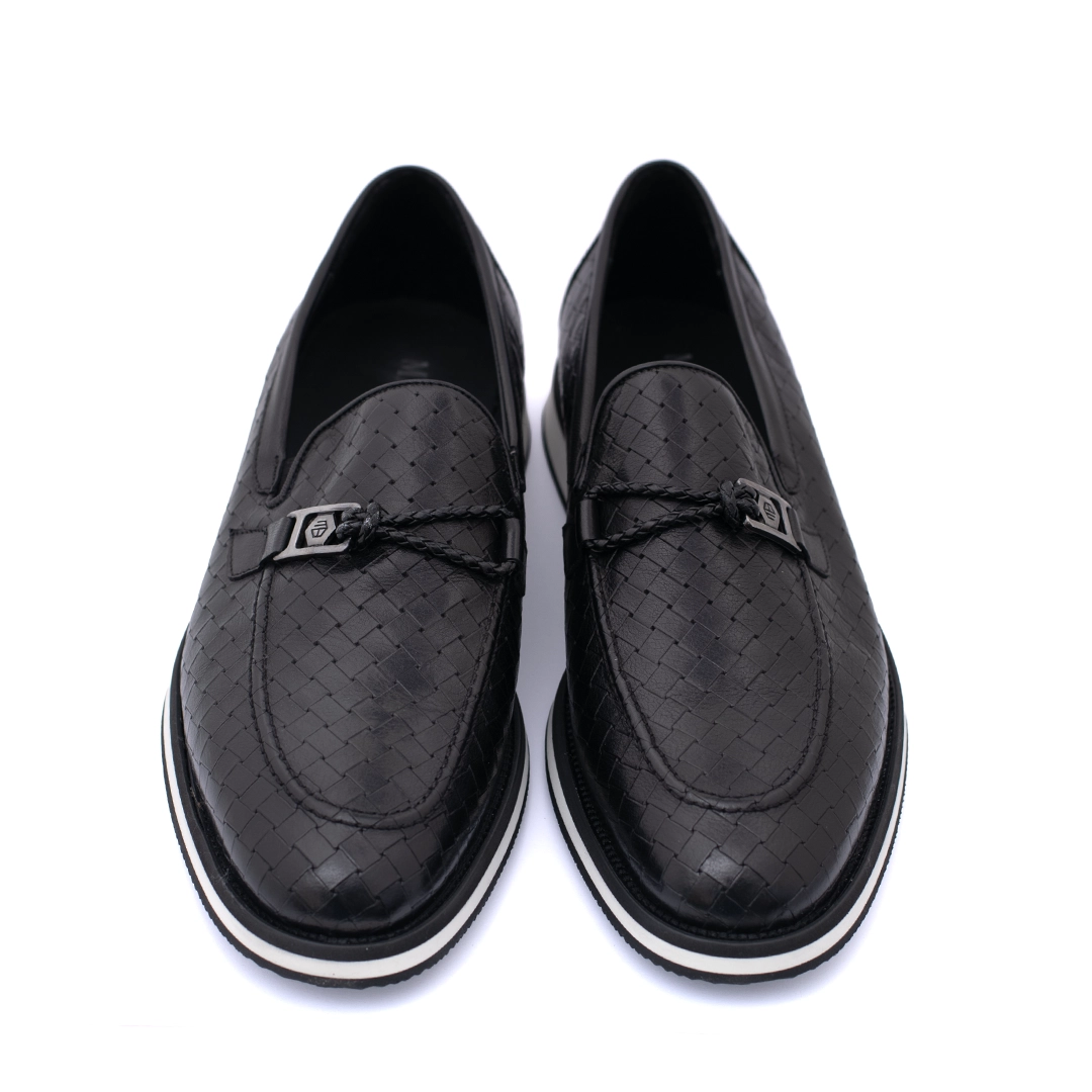 Chic Men’s Italian Leather Loafers